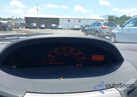 2009 Toyota Yaris from USA, damaged, VIN JTDKT903X95244575